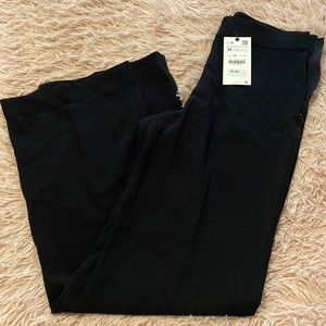Dress pants in black by Zara